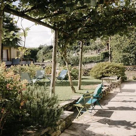 Charming Moment Di Villa Porta - Residenza Ortensia Luino Exterior photo
